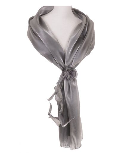 Grijze organza stola met rozen corsage