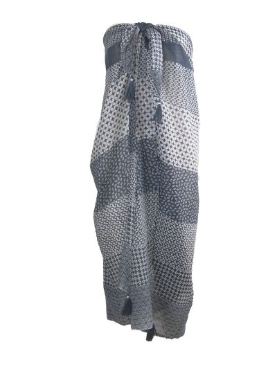 Donkergrijze pareo met diverse prints