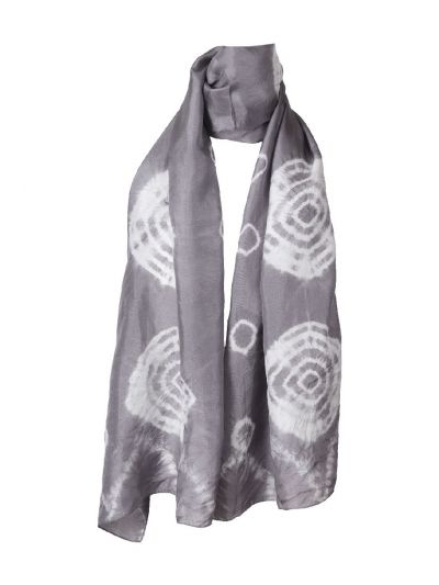 Grijze zijde sjaal met batik print