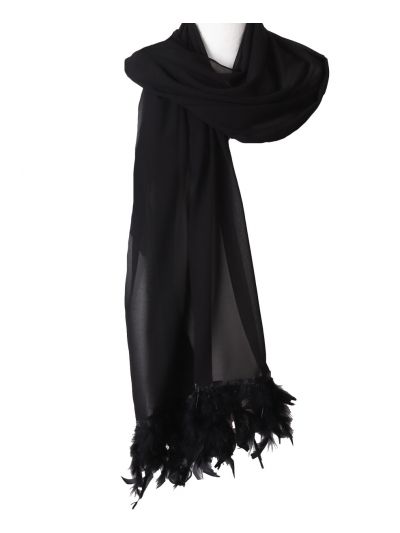 Sophia stola met veren in zwart