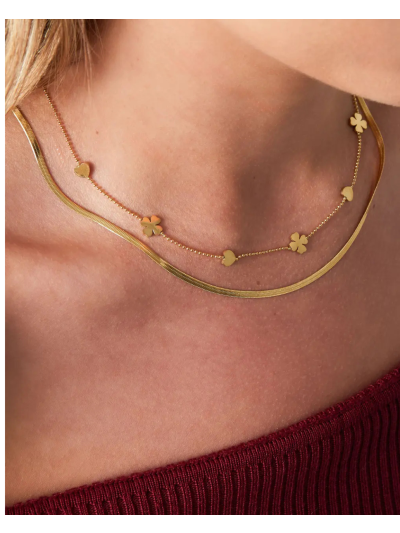 Ketting met klaver en hart bedel