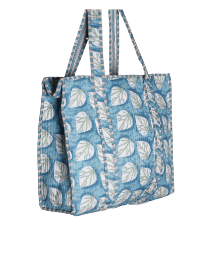 Gewatteerde schoudertas/shopper met bladerenprint
