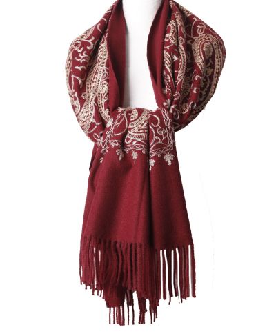 Zachte omslagdoek met geweven paisley dessin