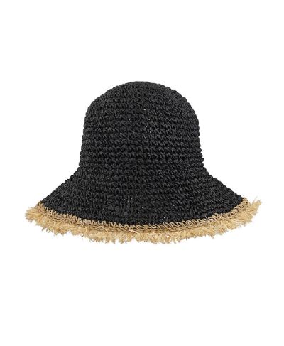 Zwart strohoedje met elegante randafwerking