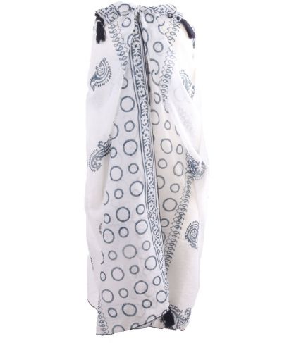Witte sarong met diverse prints