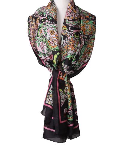 Zijde-blend sjaal in zwart met paisley print 