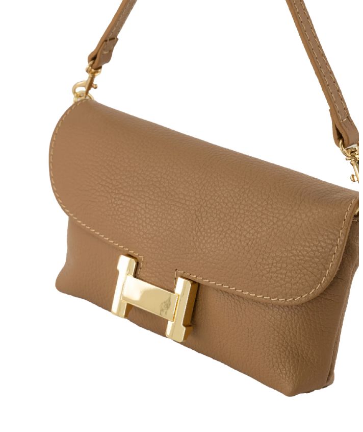 Helene lederen clutch in camel