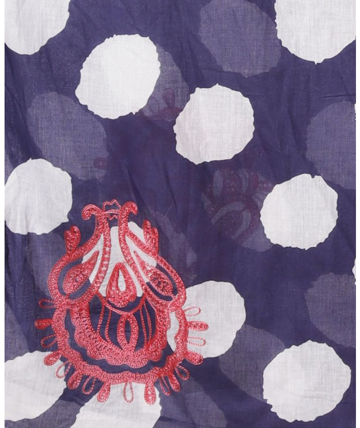 Donkerblauwe sarong met stippen en borduursel