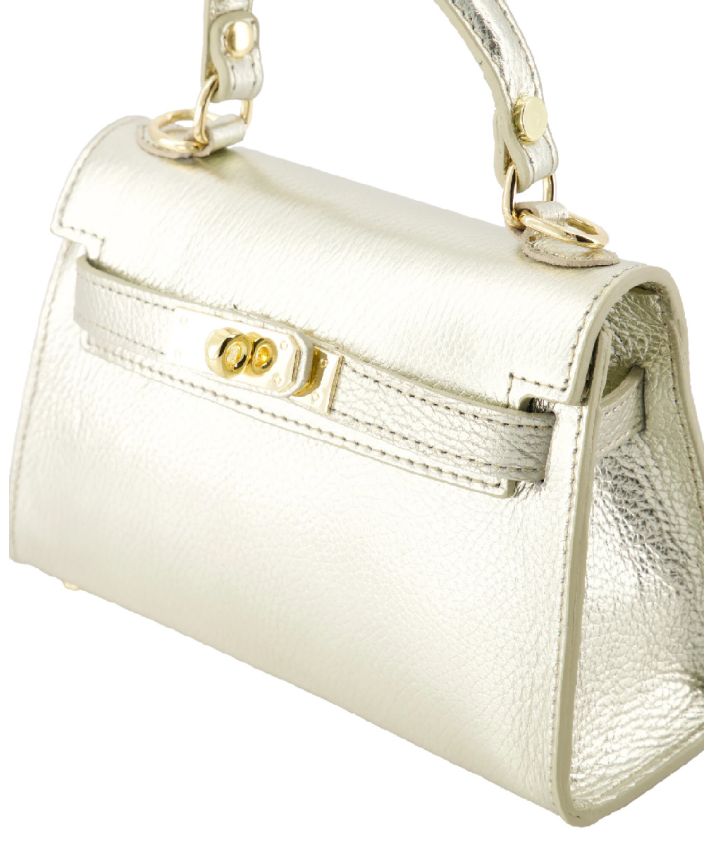 Livia metallic lederen handtas in zachtgoud