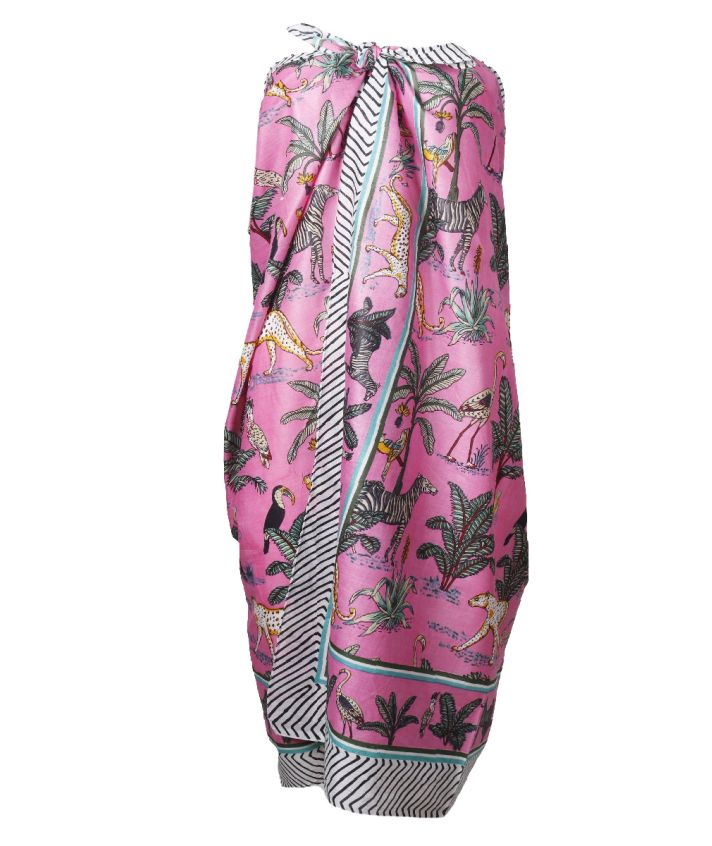 Sarong in roze met tropische dierenprint