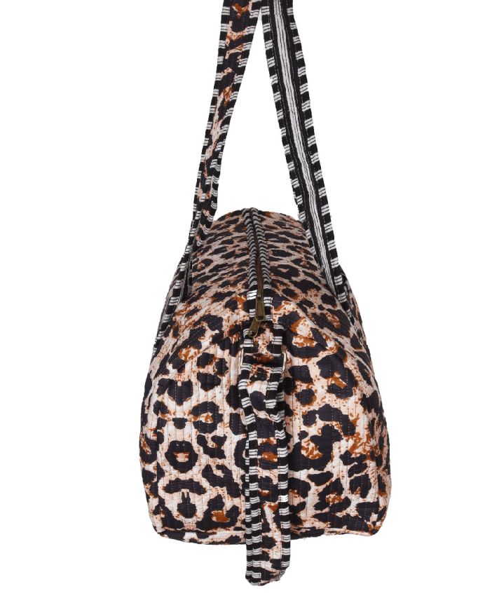 Gewatteerde weekend tas met luipaardprint