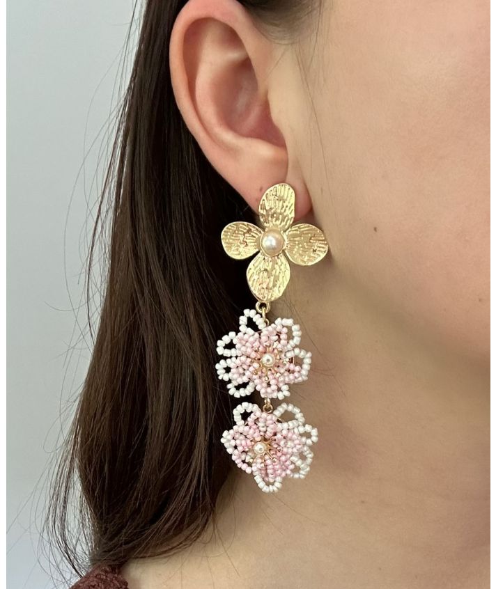 Lina oorbellen met bloemen in wit-roze