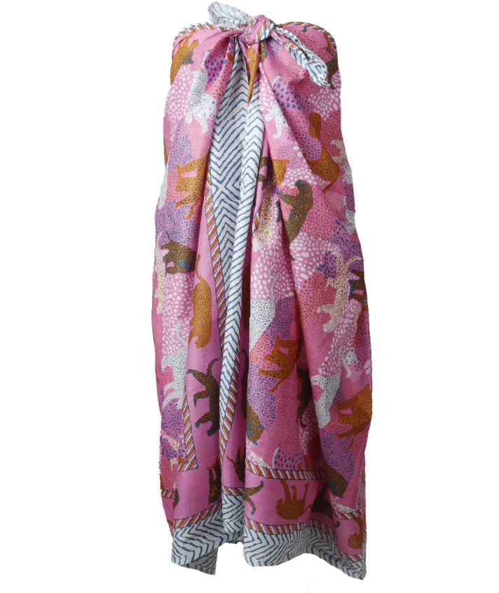 Liz sarong met luipaard print in roze