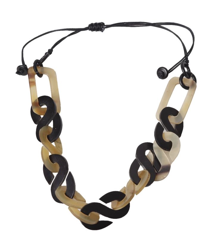 Statement ketting met grote ornament schakels