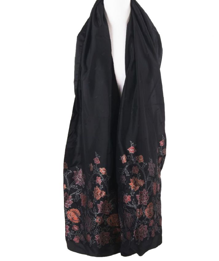 Zwarte taft stola met jaquard geweven bloempatroon