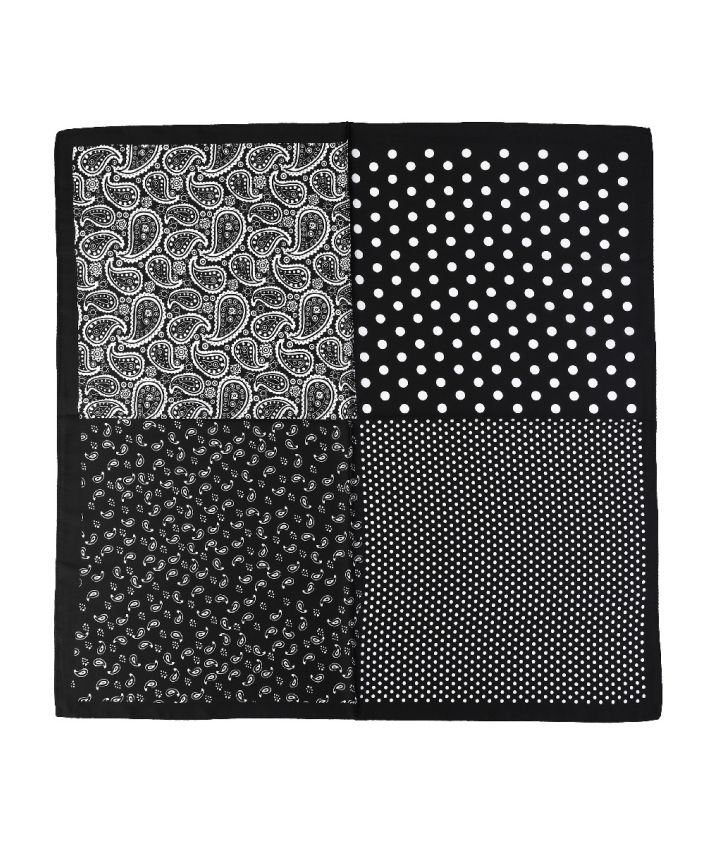 Vierkant sjaaltje met paisley & stippenprint