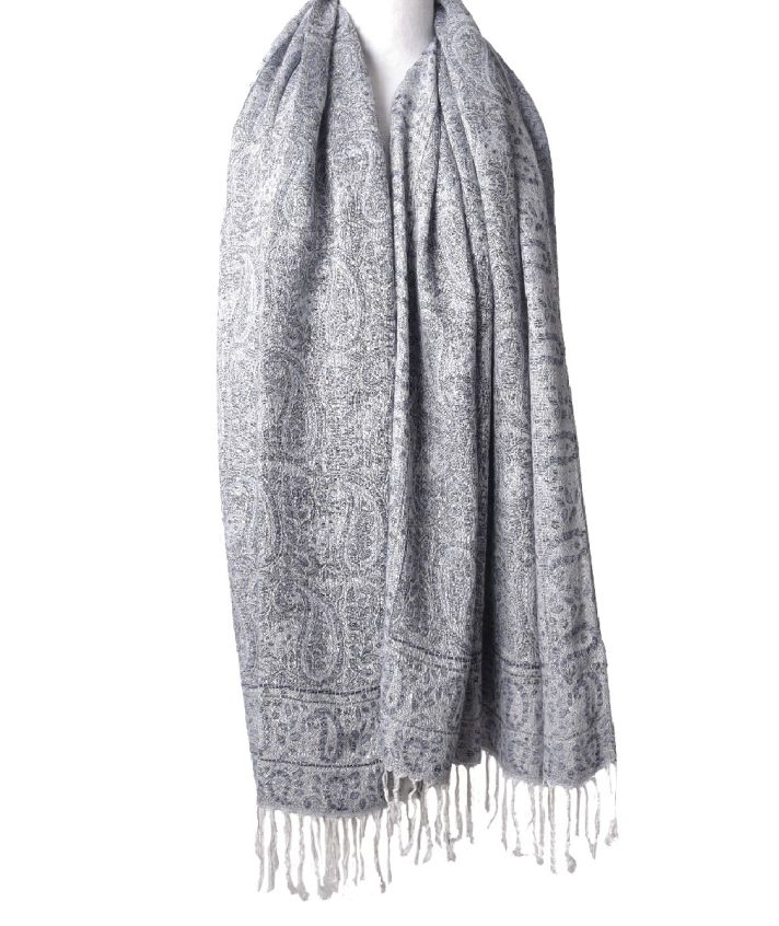 Lotta Pashmina met paisley patroon in blauw-wit