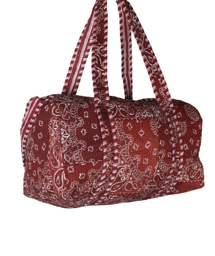 Gewatteerde weekend tas met bandana print