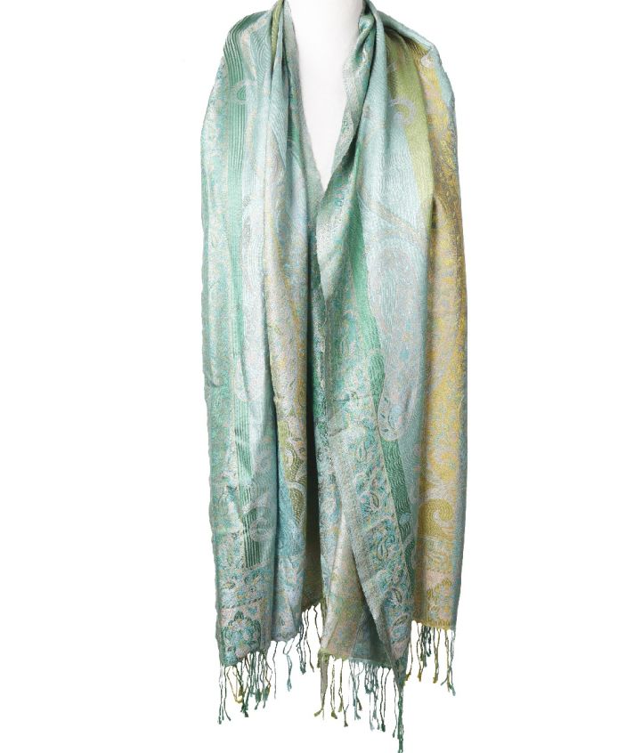 Zijden pashmina in zachte groen tinten