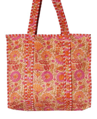 Gewatteerde shopper in de kleur oranje