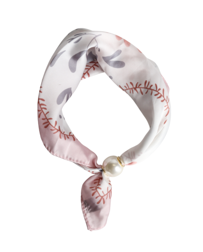 Sjaaltje met bloemen print en parel sluiting