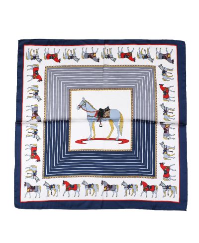 Vierkant satijnen sjaaltje met paardenprint