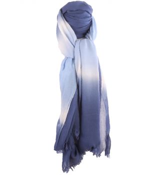 Luchtige sjaal met kleurverloop in blauw