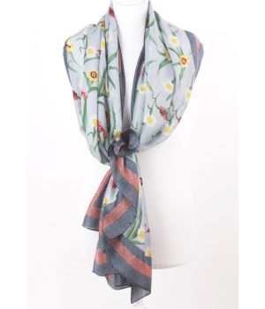 Lichtblauwe zijden sjaal met bloemenprint