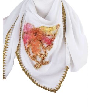 Witte crêpe voile sjaal met borduursels van gouddraad en organzalint