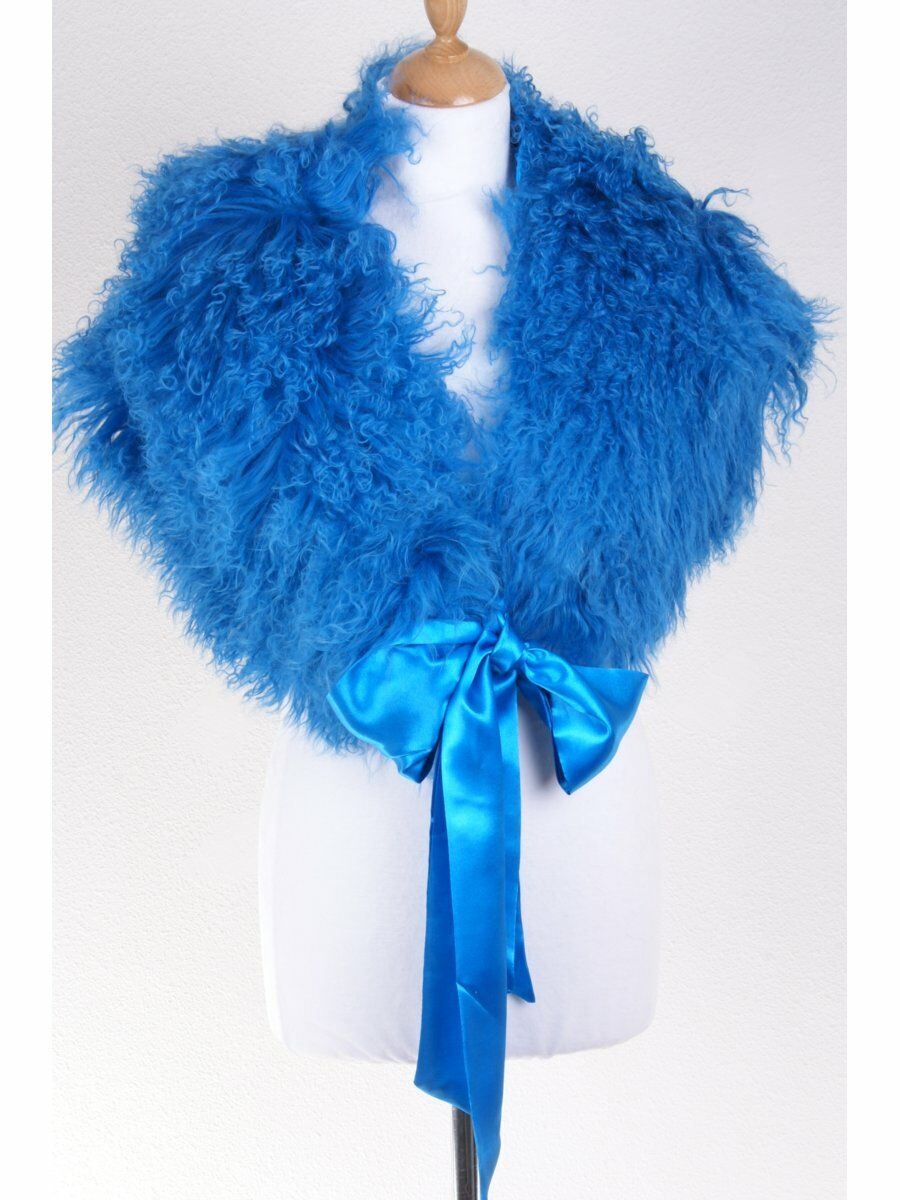 Aqua Sheepskin Stola Met Lintsluitng huismerk kopen in de aanbieding Aqua Sheepskin Stola Met Lintsluitng huismerk kopen in de aanbieding