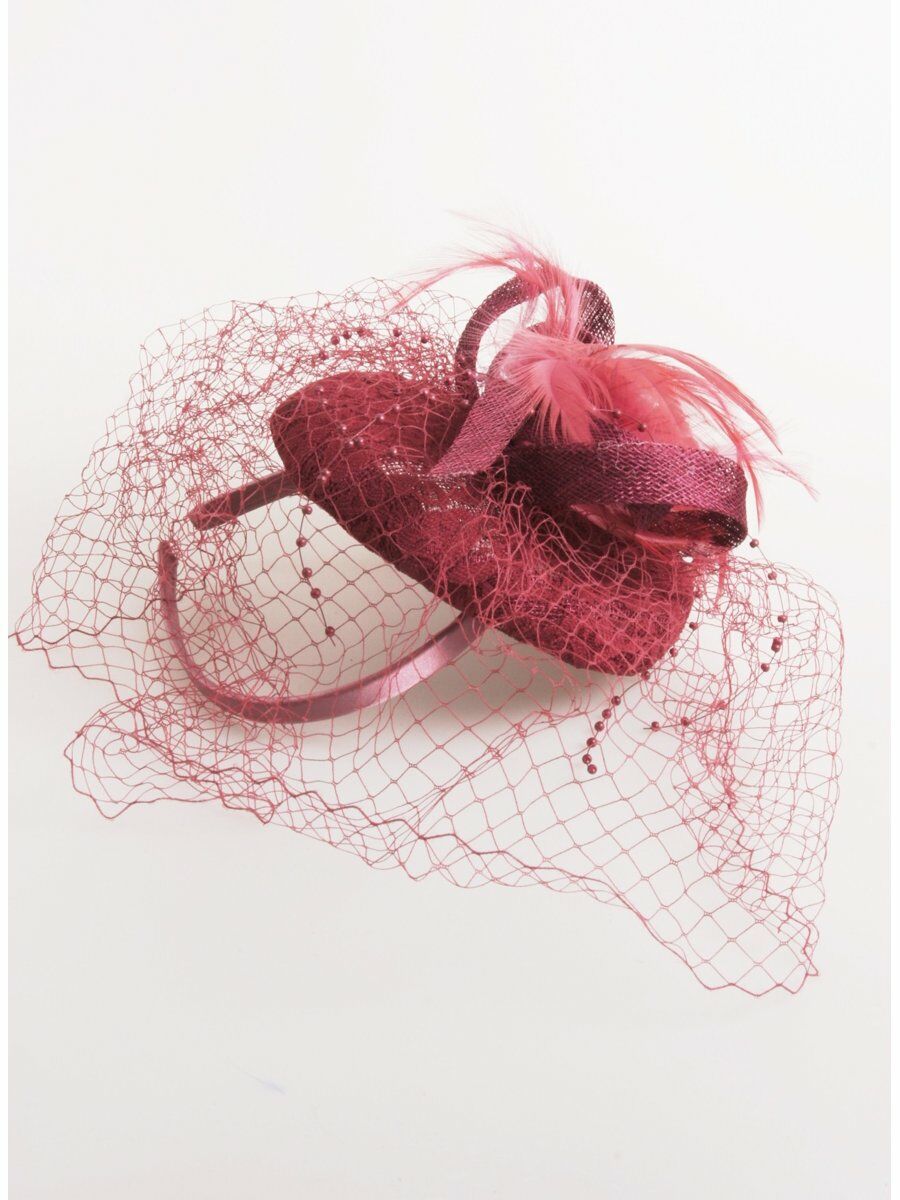 Bordeaux Fascinator Van Sinamay Kant Veren En Tule Sluiertje huismerk kopen in de aanbieding Bordeaux Fascinator Van Sinamay Kant Veren En Tule Sluiertje huismerk kopen in de aanbieding