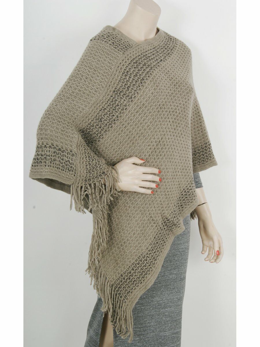 Taupekleurige Gebreide Poncho huismerk kopen in de aanbieding