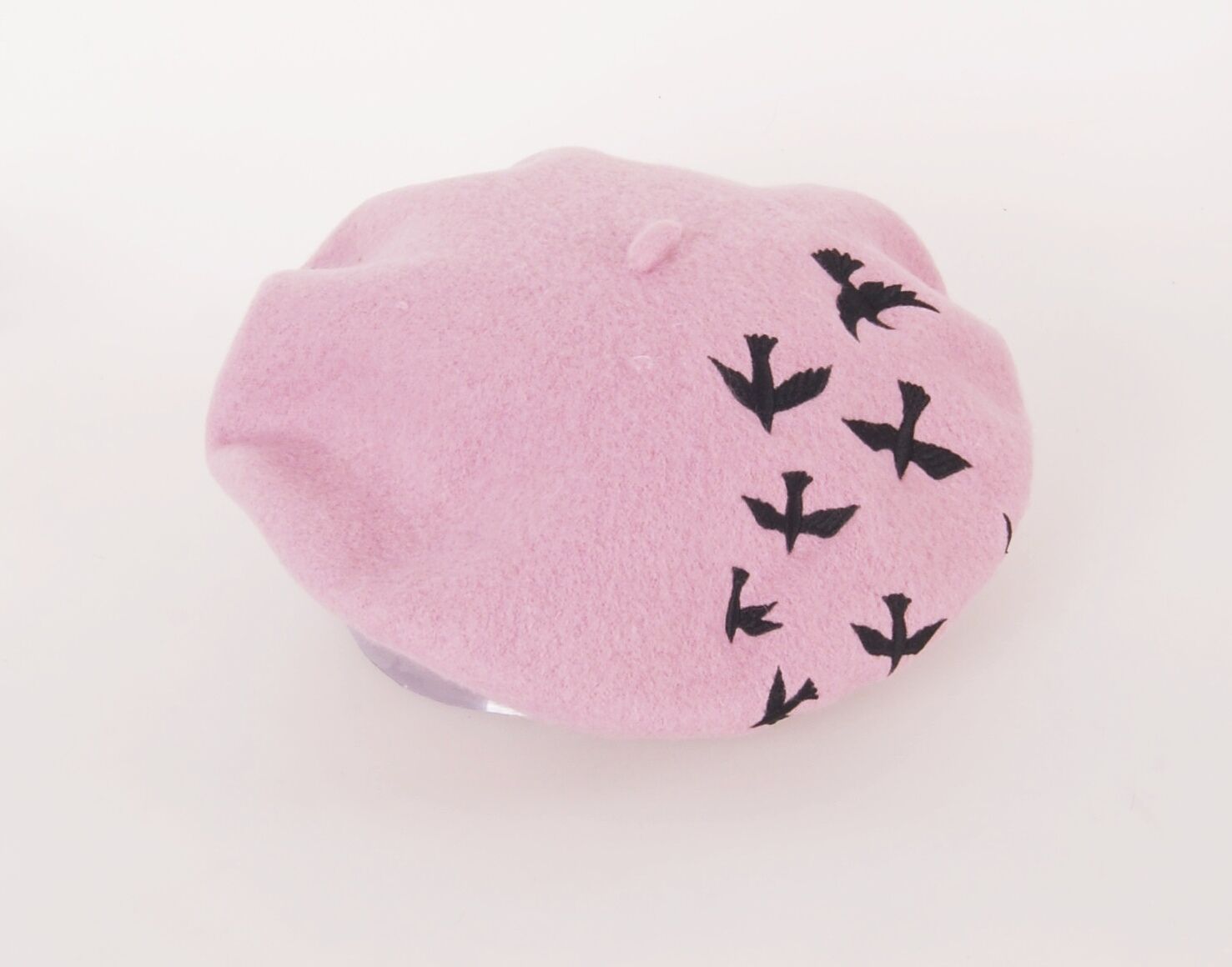 Oudroze Wolvilten Baret Met Geborduurde Vogels huismerk kopen in de aanbieding Oudroze Wolvilten Baret Met Geborduurde Vogels huismerk kopen in de aanbieding