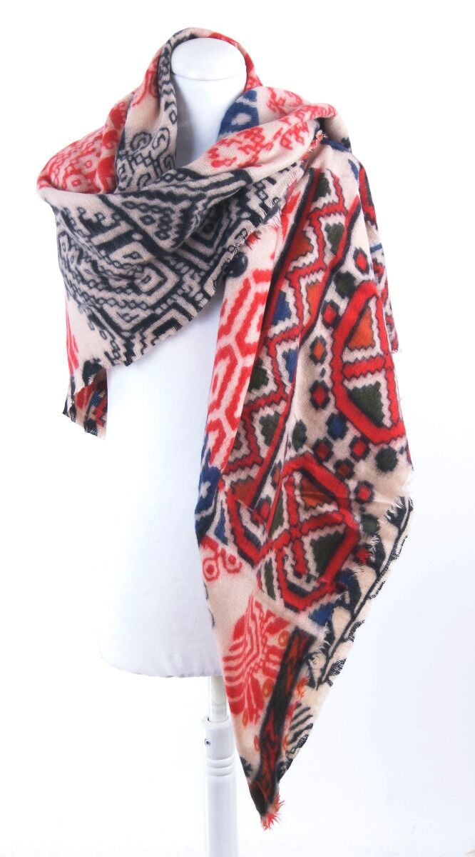 Zachte Vierkante Omslagdoek In Beige Met Tribal Print huismerk kopen in de aanbieding Zachte Vierkante Omslagdoek In Beige Met Tribal Print huismerk kopen in de aanbieding