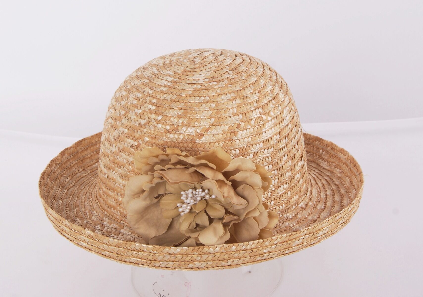 Naturel Zonnehoedje Van Gevlochten Stro Met Bloem huismerk kopen in de aanbieding